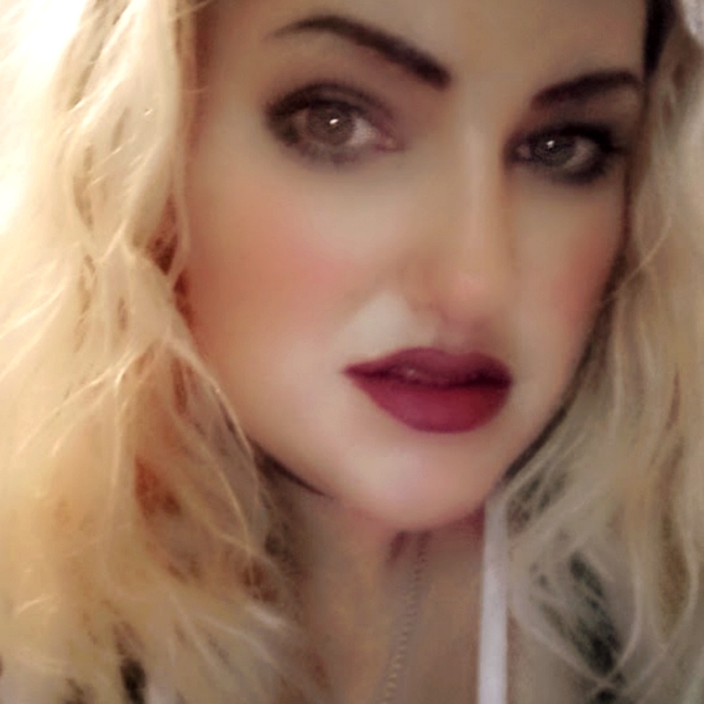 Meet your Posher, Stacy